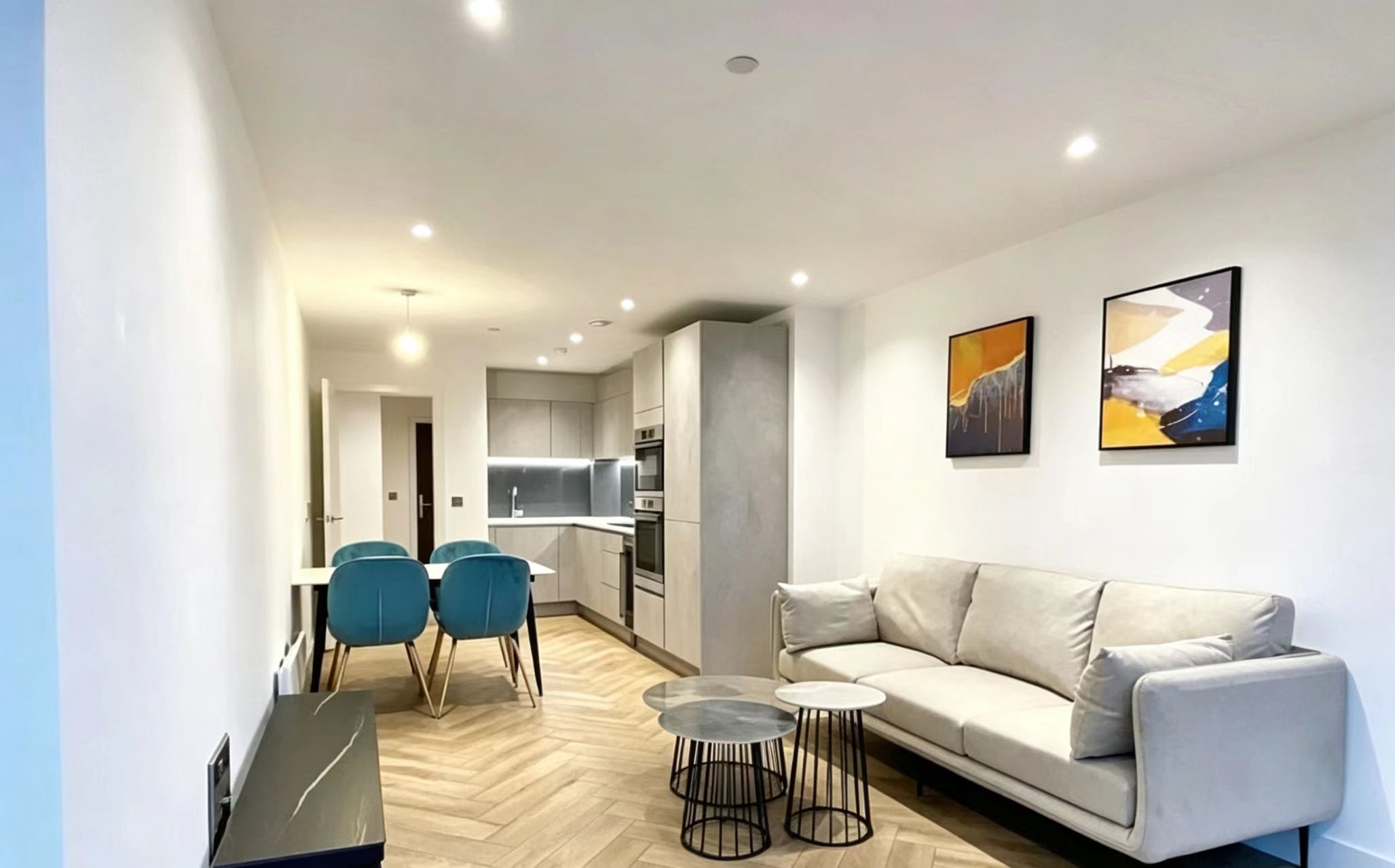 Victoria residence/